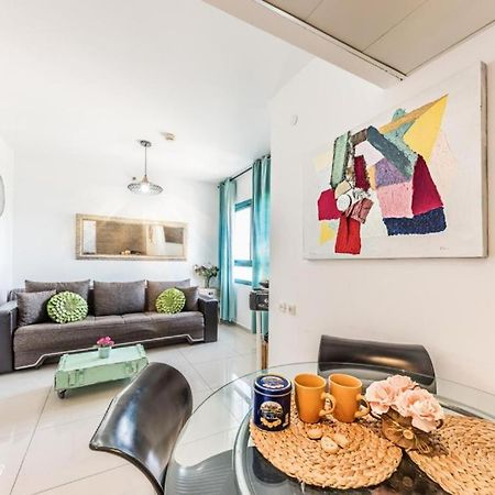 Luxury Apartment On The Lake Тиберия Екстериор снимка