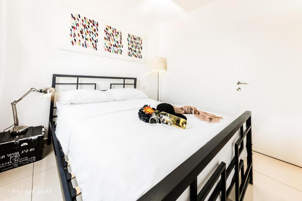 Luxury Apartment On The Lake Тиберия Екстериор снимка